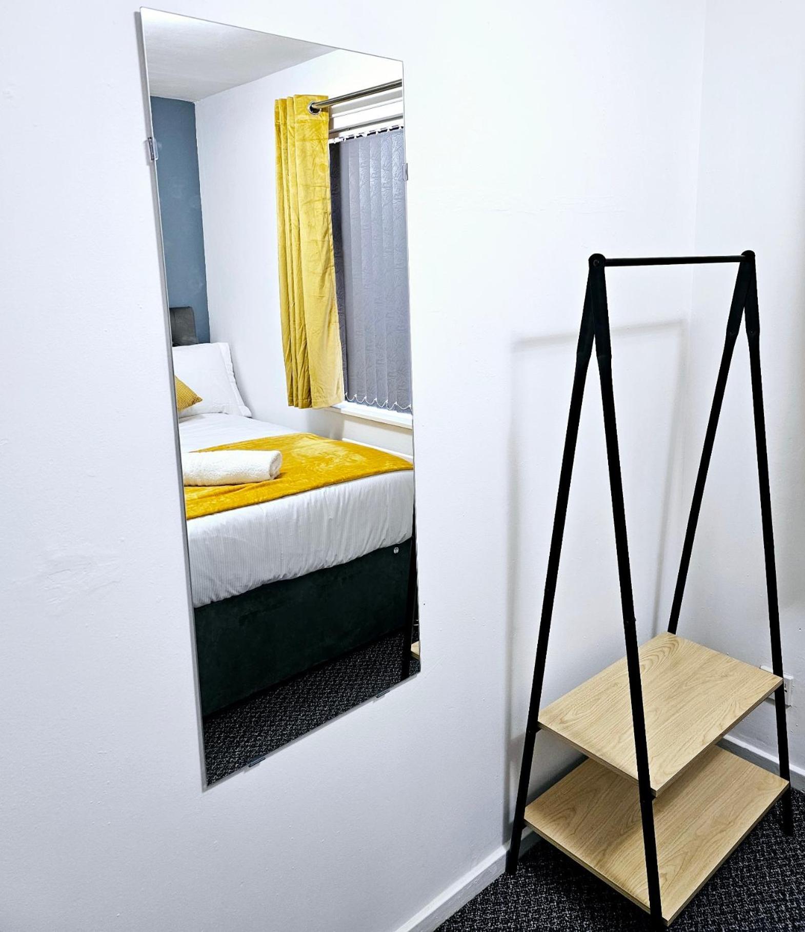 Lushstay Telford - Families, Contractors & Group Of Friends, Long Term Stay 외부 사진